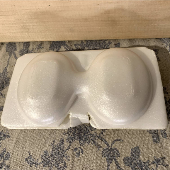 VTG Avon Boxed Set of Mt Vernon Plate and 2 Hostess Soaps - Picture 8 of 13